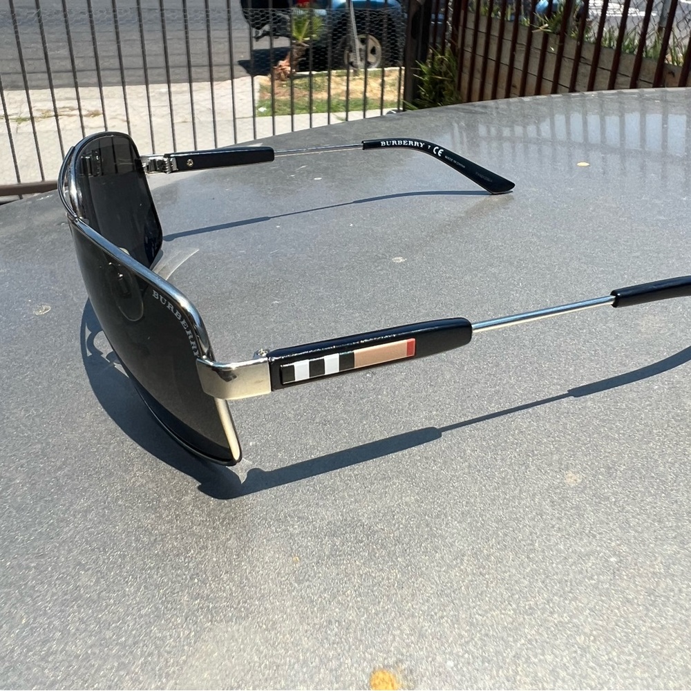 Burberry Sunglasses